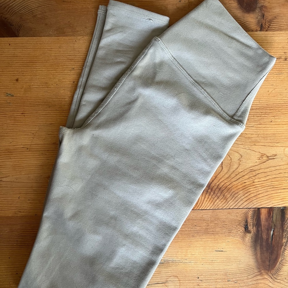 Alo Yoga Leggings